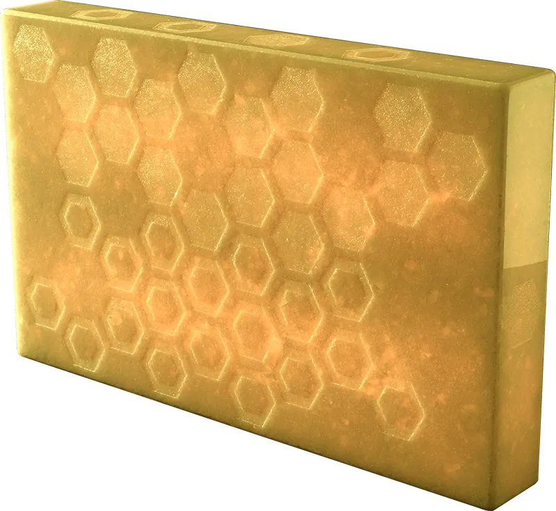Where the Bee Sucks, luminous state — integrated RGB LED backlighting