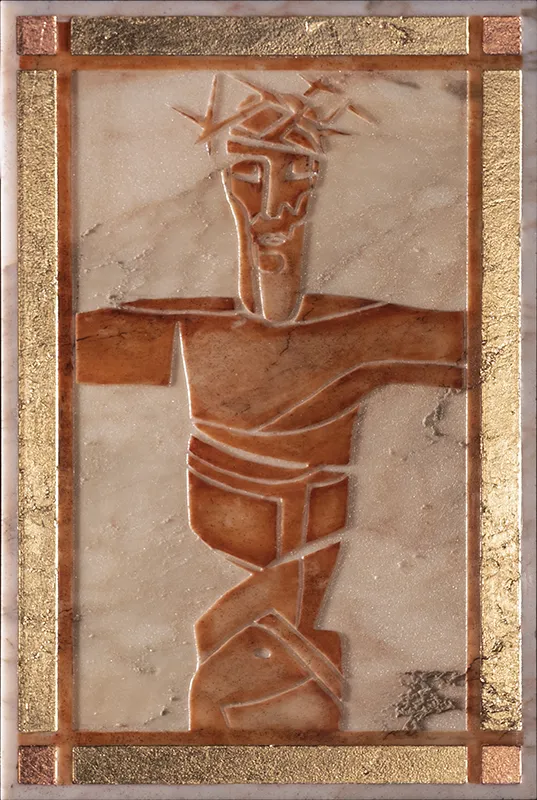 Jesus Christus — Rosa Portogallo marble engraved in stiacciato relief with natural pigments and gold leaf, first-period work, not backlit